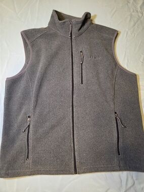 L.L. Bean Men’s Gray Fleece Vest